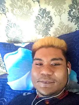 Snapshot of Arielreignova chatting on March 2026 07:33:02 AM Arielreignova online show from March 2026 07:33:02 AM