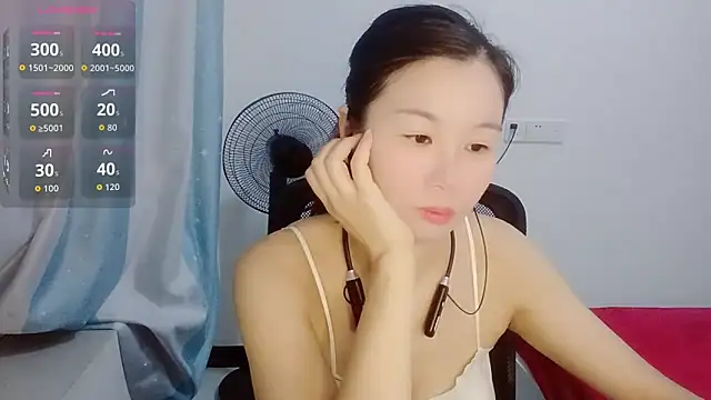 Snapshot of Lianzi-2026 chatting on June 2026 12:55:02 PM Lianzi-2026 online show from June 2026 12:55:02 PM
