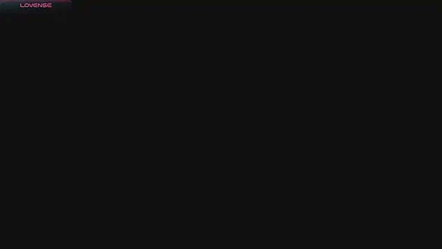 Snapshot of Megan_lux_ chatting on July 2026 11:04:01 AM Megan lux online show from July 2026 11:04:01 AM