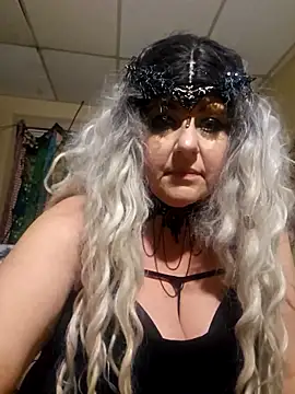 Snapshot of PiSeas chatting on March 2026 03:10:02 AM PiSeas online show from March 2026 03:10:02 AM