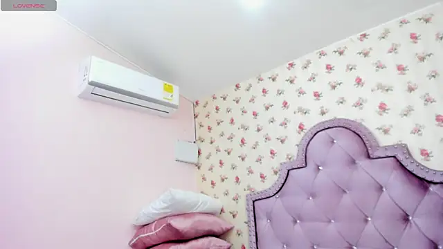 crystal watson0 online show from July 2026 12:42:02 PM