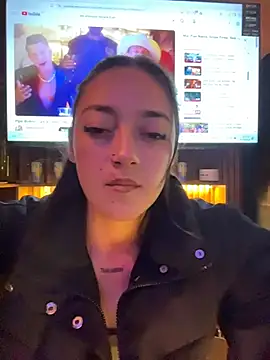 lia  whitee online show from March 2026 12:36:01 AM