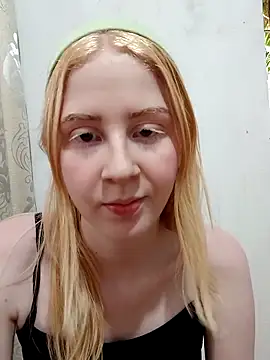 ninaxbabyy online show from March 2026 07:03:02 PM