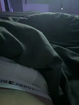 zoladj online show from April 2026 10:48:02 PM