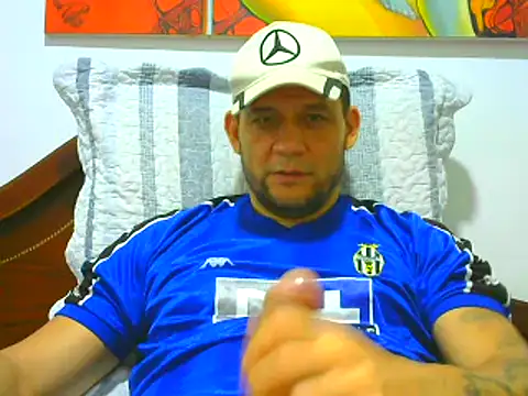Snapshot of altenori chatting on May 2026 02:40:02 AM altenori online show from May 2026 02:40:02 AM