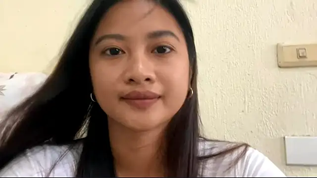 Snapshot of VerlieCerise chatting on March 2026 02:37:01 AM VerlieCerise online show from March 2026 02:37:01 AM