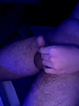 Foxmen9090 online show from April 2026 11:54:02 PM