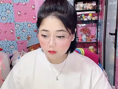 Snapshot of Nhanlu009 chatting on July 2026 01:06:01 PM Nhanlu009 online show from July 2026 01:06:01 PM
