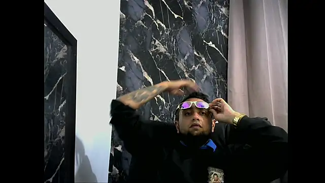 Santi rogue online show from March 2026 06:51:02 AM