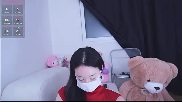 sexyjoy95 online show from April 2026 10:32:01 AM