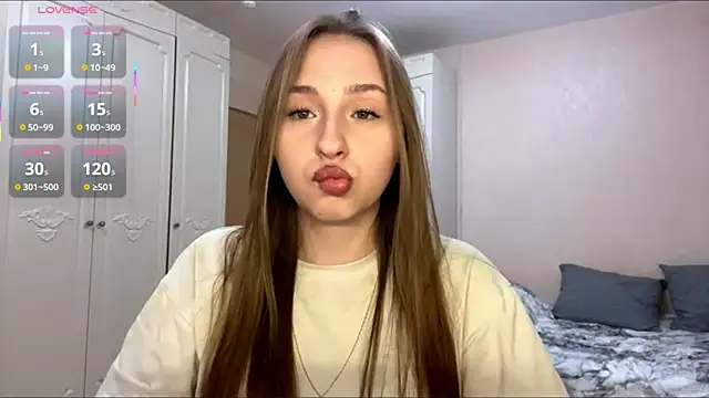 Vickyfaith online show from April 2026 09:20:02 PM