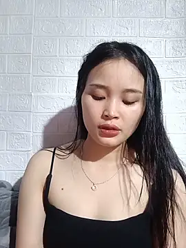 Snapshot of Akile80 chatting on May 2026 03:31:02 PM Akile80 online show from May 2026 03:31:02 PM