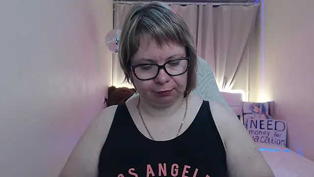 Snapshot of BonnnyBoobsy chatting on May 2026 06:34:02 PM BonnnyBoobsy online show from May 2026 06:34:02 PM