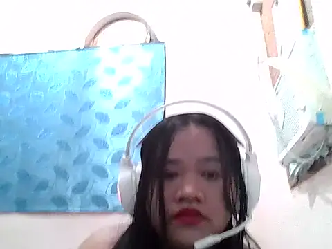 Snapshot of Hirachang chatting on July 2026 02:32:02 PM Hirachang online show from July 2026 02:32:02 PM