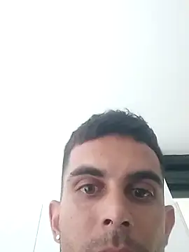 Dereckrose23 online show from April 2026 09:57:02 PM