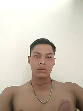 Snapshot of pappirico chatting on March 2026 06:55:01 PM pappirico online show from March 2026 06:55:01 PM