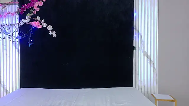 Snapshot of SWEET_ANGEL_CR chatting on March 2026 07:41:02 PM SWEET ANGEL CR online show from March 2026 07:41:02 PM