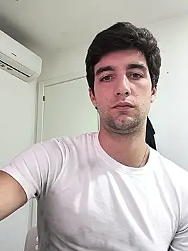 luccasbdk online show from March 2026 10:13:01 PM