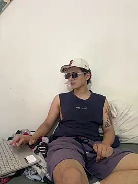 Snapshot of Hazhitr chatting on March 2026 01:54:02 AM Hazhitr online show from March 2026 01:54:02 AM