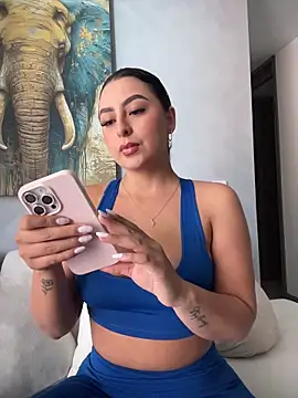 Snapshot of KattyCollins_ chatting on March 2026 07:08:02 PM KattyCollins online show from March 2026 07:08:02 PM