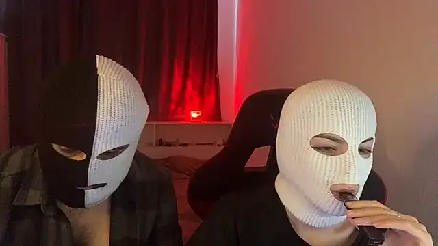 Fierybllow online show from March 2026 08:41:01 AM