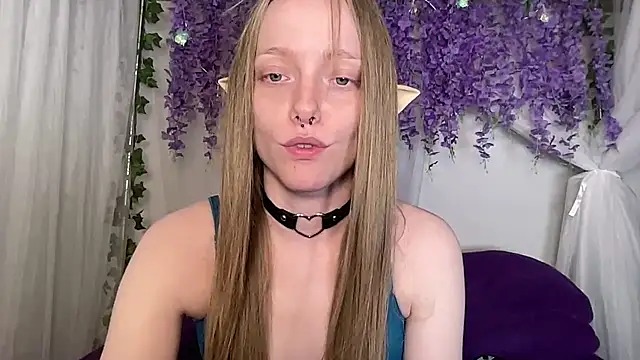 Snapshot of ElfGirlAna chatting on June 2026 02:29:02 PM ElfGirlAna online show from June 2026 02:29:02 PM