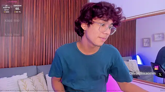 Snapshot of Oliver20__ chatting on July 2026 09:08:02 PM Oliver20 online show from July 2026 09:08:02 PM