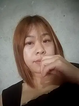 Aurora Luna online show from March 2026 03:21:02 AM