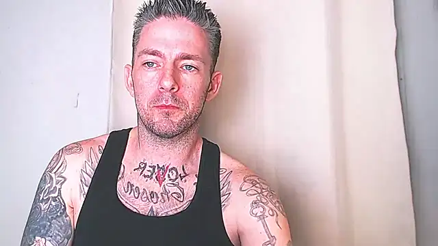 Snapshot of SkylarrGrey chatting on March 2026 07:35:02 AM SkylarrGrey online show from March 2026 07:35:02 AM