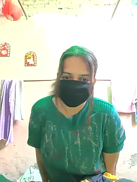 Snapshot of REENA-STRIP chatting on April 2026 04:54:02 AM REENA-STRIP online show from April 2026 04:54:02 AM