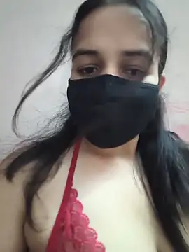 Snapshot of REENA-STRIP chatting on May 2026 08:23:02 AM REENA-STRIP online show from May 2026 08:23:02 AM