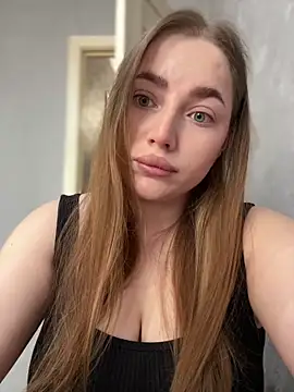 milana millka online show from March 2026 01:15:02 PM