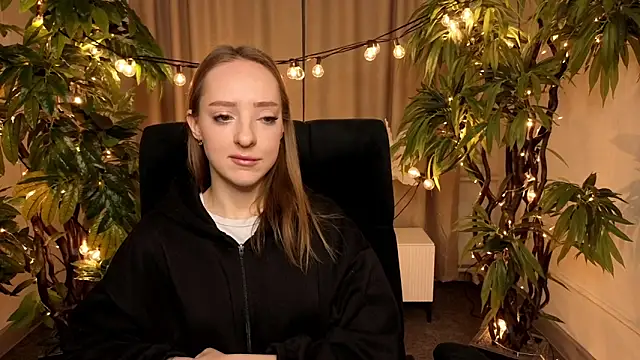 Snapshot of GertrudeWilson chatting on March 2026 08:51:02 AM GertrudeWilson online show from March 2026 08:51:02 AM