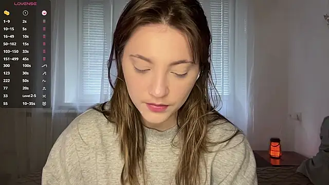 1Kellynaive online show from May 2026 04:14:01 PM