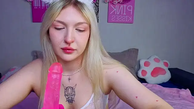 BlondieSummer online show from May 2026 11:15:01 AM