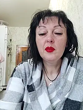 Snapshot of HelgaDennis chatting on May 2026 04:52:01 AM HelgaDennis online show from May 2026 04:52:01 AM