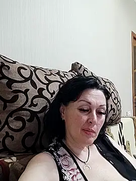 Snapshot of HelgaDennis chatting on June 2026 07:52:01 PM HelgaDennis online show from June 2026 07:52:01 PM
