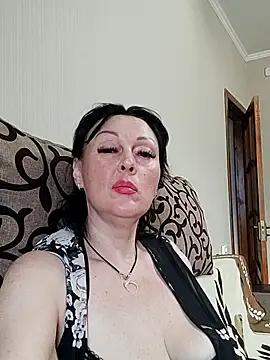 HelgaDennis online show from June 2026 04:41:01 PM