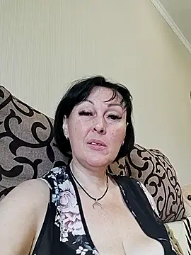 HelgaDennis online show from July 2026 11:01:02 AM