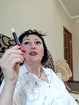 HelgaDennis online show from July 2026 06:33:02 AM