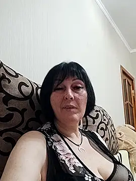 HelgaDennis online show from July 2026 06:39:01 PM