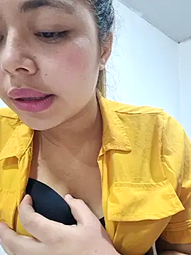 Yelii  online show from June 2026 08:42:02 PM