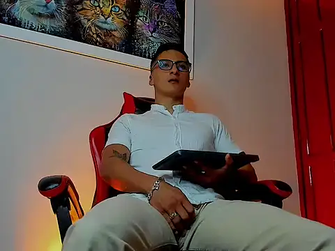 Snapshot of Dominus_Alpha chatting on March 2026 07:24:02 AM Dominus Alpha online show from March 2026 07:24:02 AM