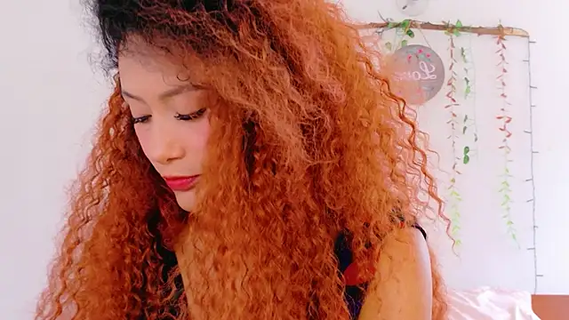 Snapshot of Ajua__Uva chatting on March 2026 06:20:01 PM Ajua Uva online show from March 2026 06:20:01 PM