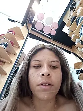 alanna6950 online show from June 2026 03:38:02 PM