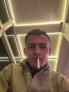 globalfucker34 online show from April 2026 06:02:01 PM