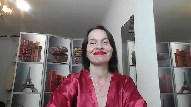 Selena Moo online show from June 2026 09:29:01 PM