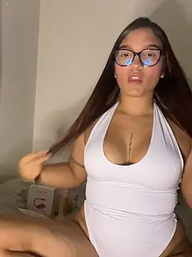 Snapshot of Tefy_Oss chatting on March 2026 01:11:02 AM Tefy Oss online show from March 2026 01:11:02 AM