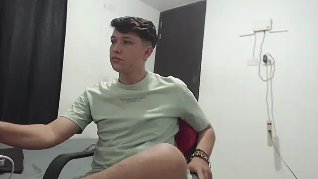 Lucifeeeer 666 online show from August 2026 08:33:01 PM