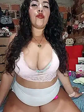 Snapshot of Candy_hot_crush chatting on June 2026 03:59:02 AM Candy hot crush online show from June 2026 03:59:02 AM